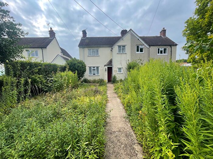2 Bedroom Semi-Detached House For Sale In Griffiths Close, Northmoor, Witney, OX29