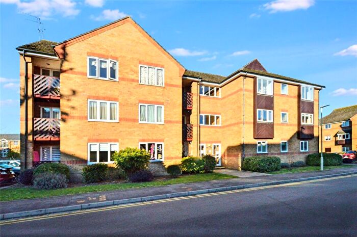 2 Bedroom Apartment To Rent In Braziers Quay, Bishops Stortford, Herts, CM23