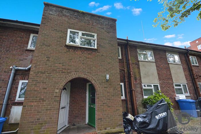 1 Bedroom Flat To Rent In Earlham Court, Heigham Grove, Norwich, NR2