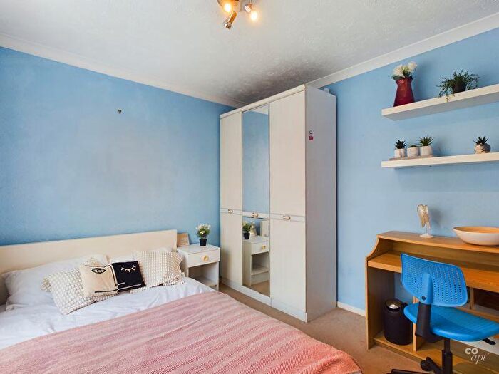 1 Bedroom House Of Multiple Occupation To Rent In Staplefield Drive, Brighton, BN2