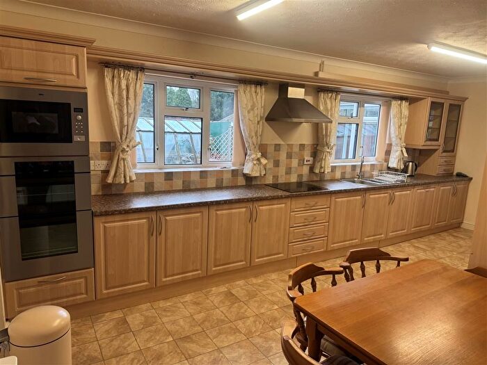 3 Bedroom Bungalow To Rent In New Road, Terrington St. John, Wisbech, PE14