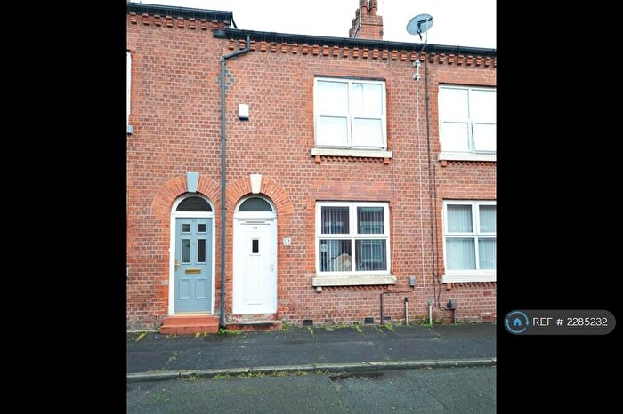 3 Bedroom Terraced House To Rent In Langton Street, Salford, M6