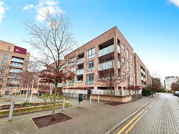 2 Bedroom Flat For Sale In Reaston Street, London, SE14