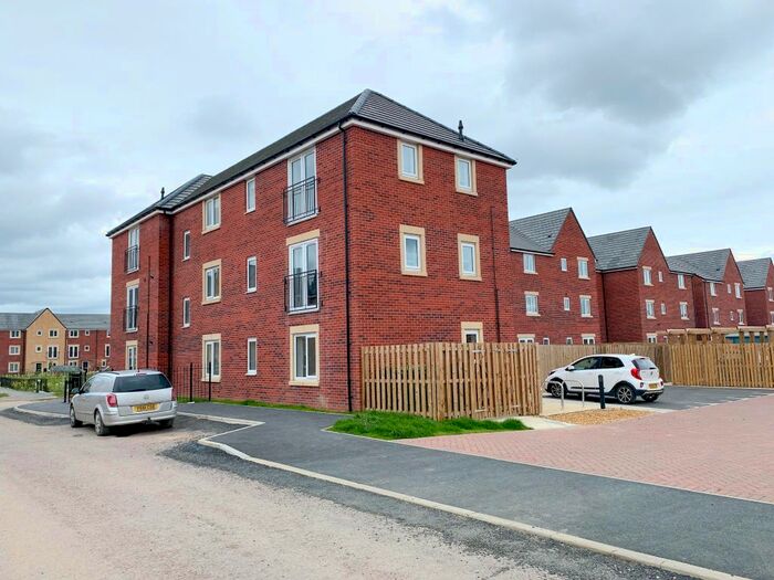 2 Bedroom Flat To Rent In Adlington Close, Hampton Gardens, Peterborough, PE7