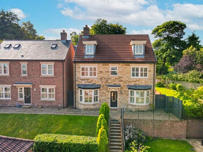 5 Bedroom Detached House For Sale In Willoughby Park, Alnwick, NE66