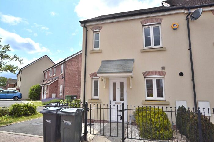 2 Bedroom Semi-Detached House To Rent In Swannington Drive, Kingsway, Quedgeley, Gloucester, GL2