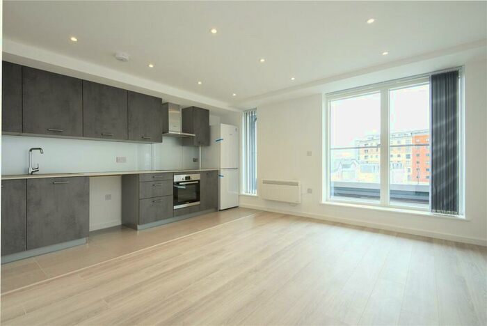 1 Bedroom Flat To Rent In Kanbi House, A Mentmore Terrace, London, E8
