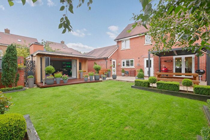 4 Bedroom Detached House For Sale In Mannington Road, Hellingly, BN27