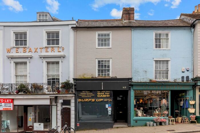 2 Bedroom Apartment To Rent In High Street, Lewes, East Sussex, BN7