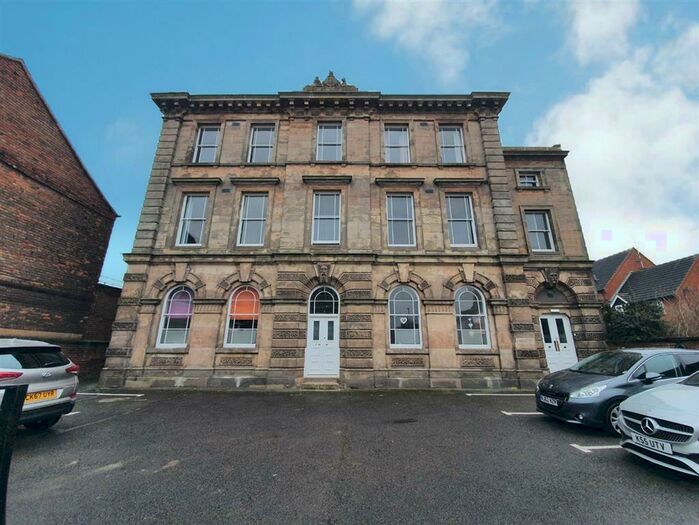 2 Bedroom Apartment To Rent In Station Street, Burton On Trent, DE14