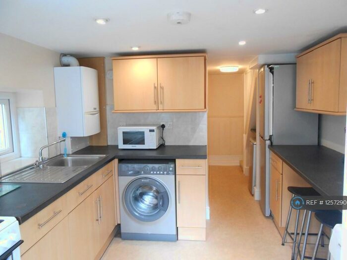 5 Bedroom Terraced House To Rent In Livingstone Terrace, Bath, BA2