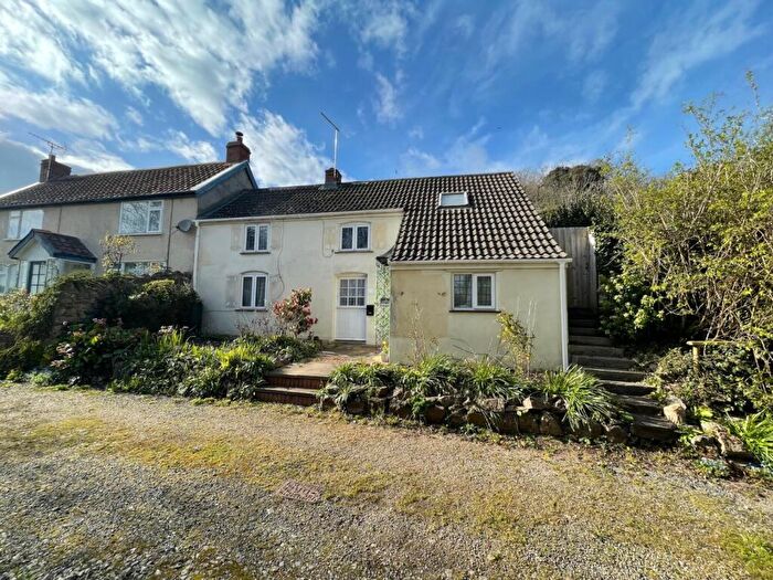 3 Bedroom Semi-Detached House For Sale In Clevedon Road, Portishead, Bristol, BS20