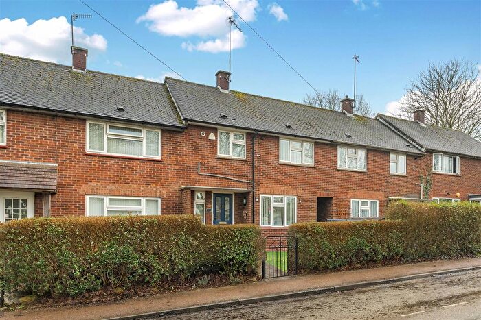 2 Bedroom Terraced House For Sale In Orchard Way, Banbury, OX16