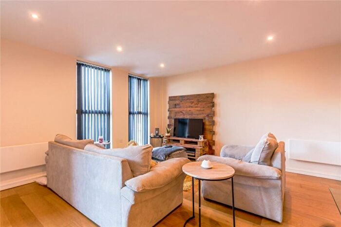 2 Bedroom Flat For Sale In Pollard Street, Manchester, M4