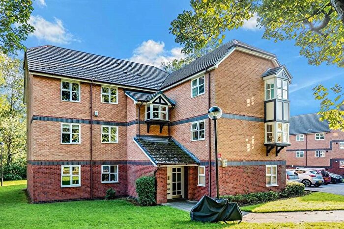 2 Bedroom Apartment To Rent In Monroe Close, Salford, M6