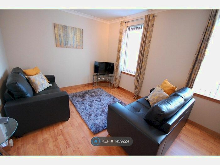 1 Bedroom Flat To Rent In Headland Court, Aberdeen, AB10