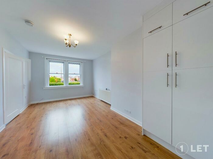 2 Bedroom Flat To Rent In Featherhall Avenue, Corstorphine, Edinburgh, EH12