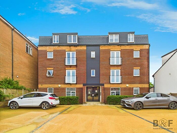 2 Bedroom Flat To Rent In Portland Street, Staple Hill, Bristol, BS16