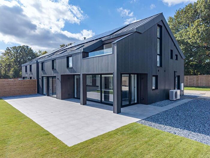 5 Bedroom Detached House For Sale In Salter Street, Earlswood, Solihull, B94