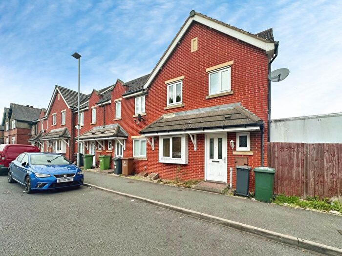 3 Bedroom Terraced House To Rent In Franchise Street, Wednesbury, WS10