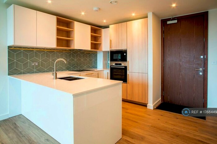 1 Bedroom Flat To Rent In Alington House, London, N8