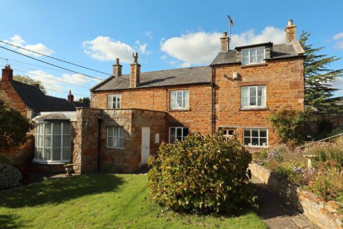4 Bedroom Cottage For Sale In Mill Lane, Caldecott, Market Harborough, Leics., LE16