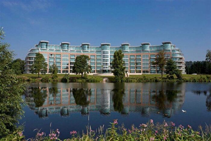 2 Bedroom Apartment To Rent In River Crescent, Nottingham, NG2