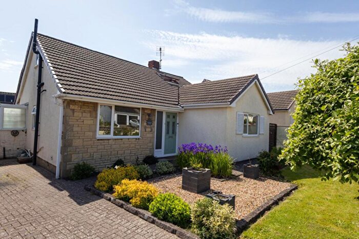 4 Bedroom Detached Bungalow For Sale In Ham Lane South, Llantwit Major, CF61