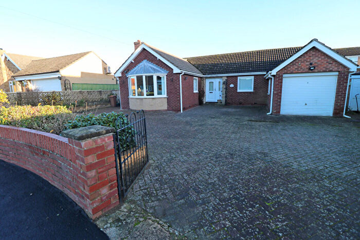 3 Bedroom Detached Bungalow For Sale In Park Drive, Westwoodside, DN9
