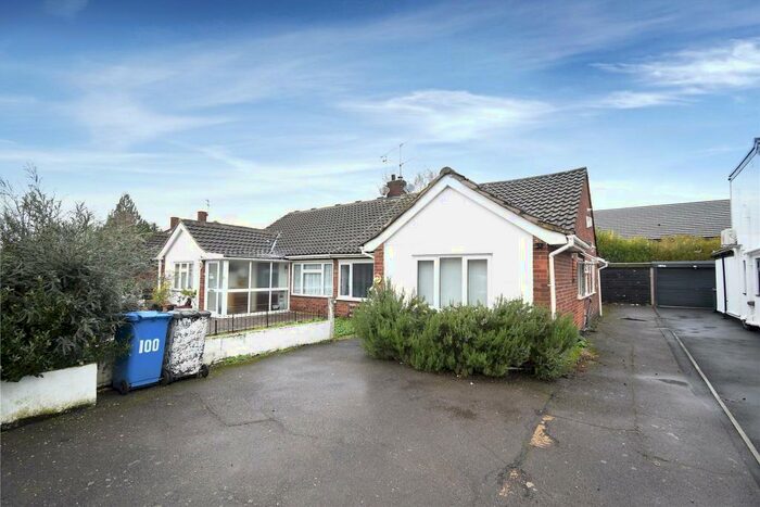 3 Bedroom Semi-Detached House To Rent In Brunel Road, Maidenhead, Berkshire, SL6