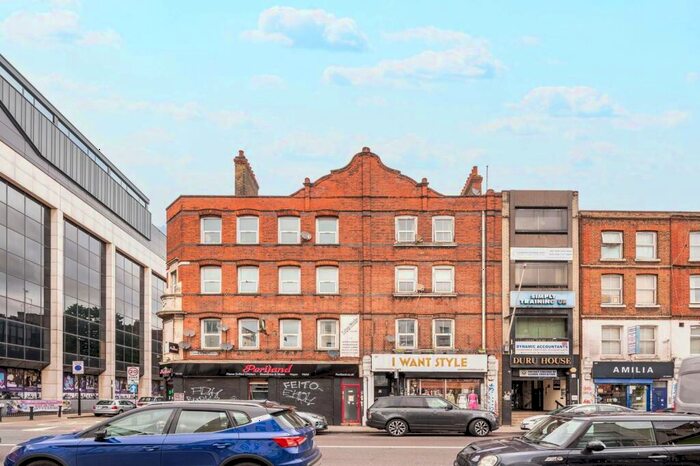 Studio To Rent In Commercial Road, , Tower Hamlets, London, E1