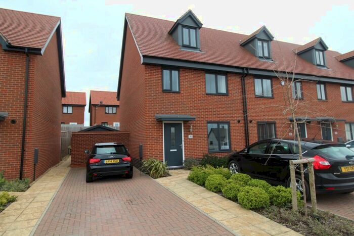 3 Bedroom End Of Terrace House To Rent In St. John Way, Framlingham, Woodbridge, Suffolk, IP13