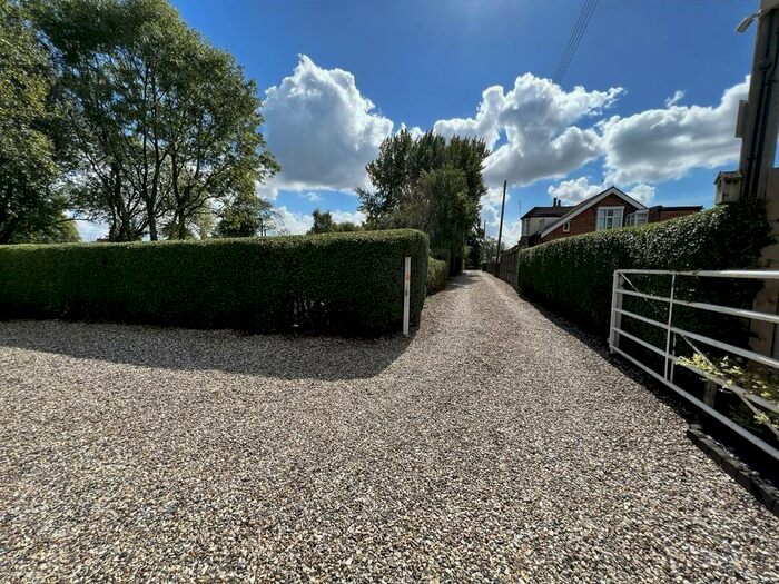 3 Bedroom Detached Bungalow For Sale In Packhorse Lane, Near Wythall, B38