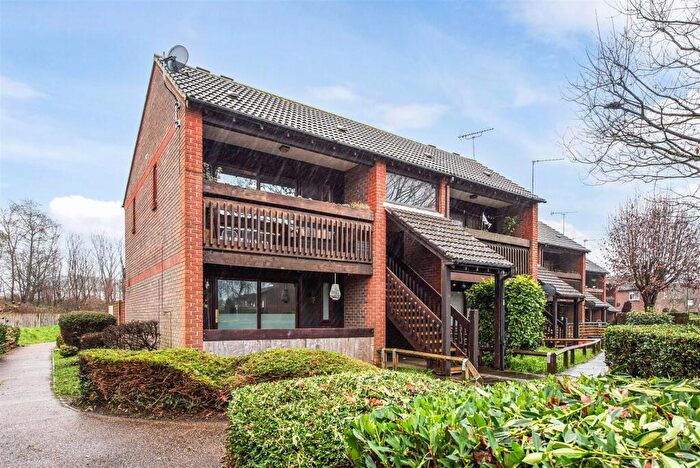 1 Bedroom Apartment For Sale In Chichester, PO19