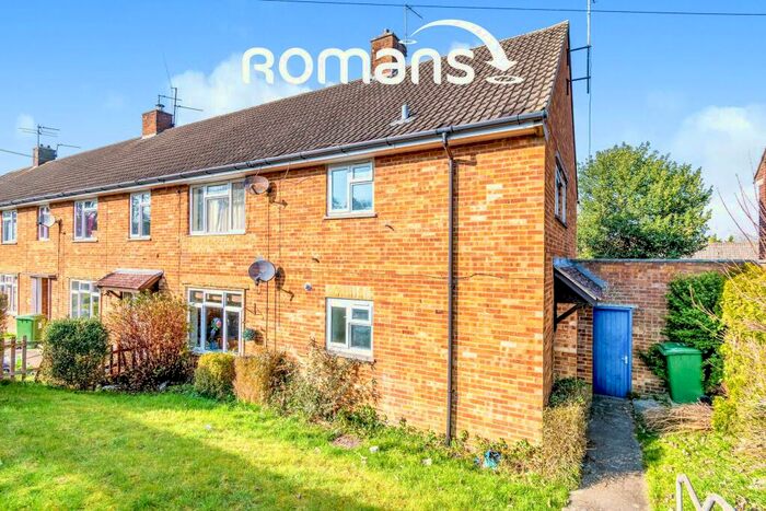 2 Bedroom Maisonette To Rent In Garbett Road, Winchester, SO23