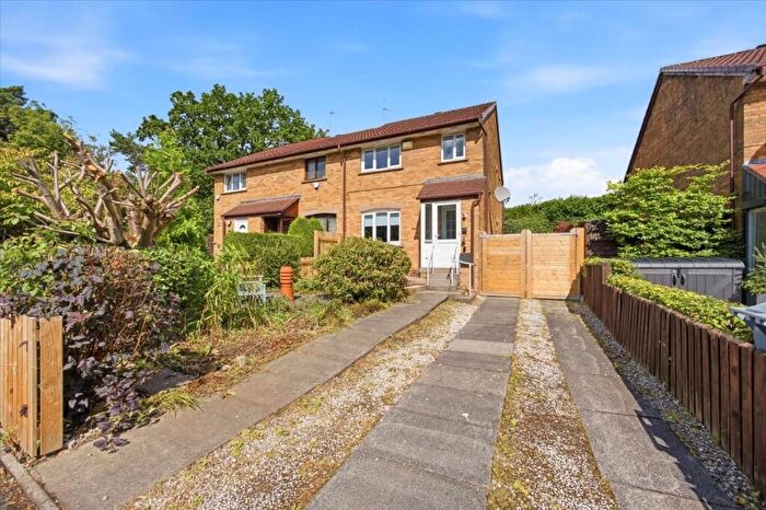 3 Bedroom Semi-Detached House To Rent In Snaefell Avenue, Burnside, Glasgow, G73