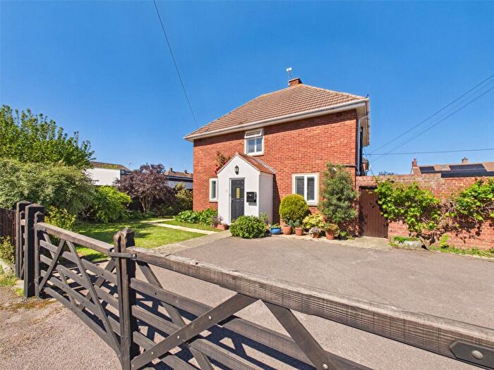 3 Bedroom End Of Terrace House For Sale In Barbridge Road, Cheltenham, Gloucestershire, GL51