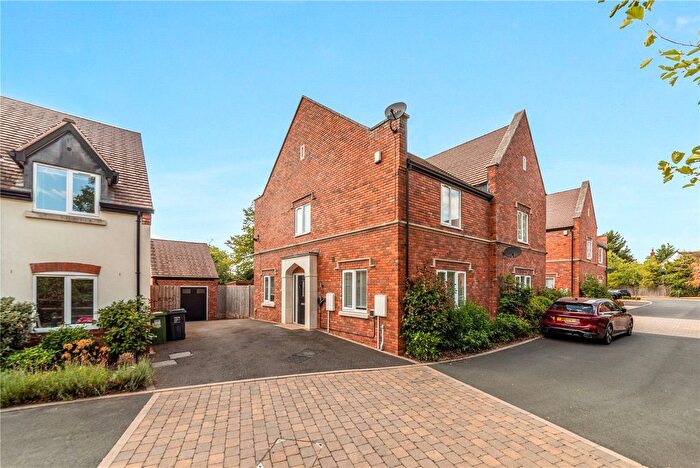 3 Bedroom Semi-Detached House For Sale In Packington Close, Winyates Green, Redditch, Worcestershire, B98