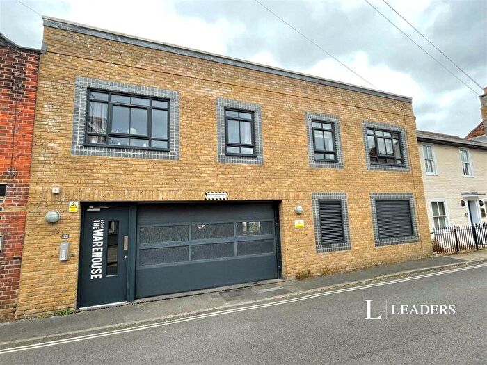 1 Bedroom Flat To Rent In Manor Road, Colchester, Essex, CO3