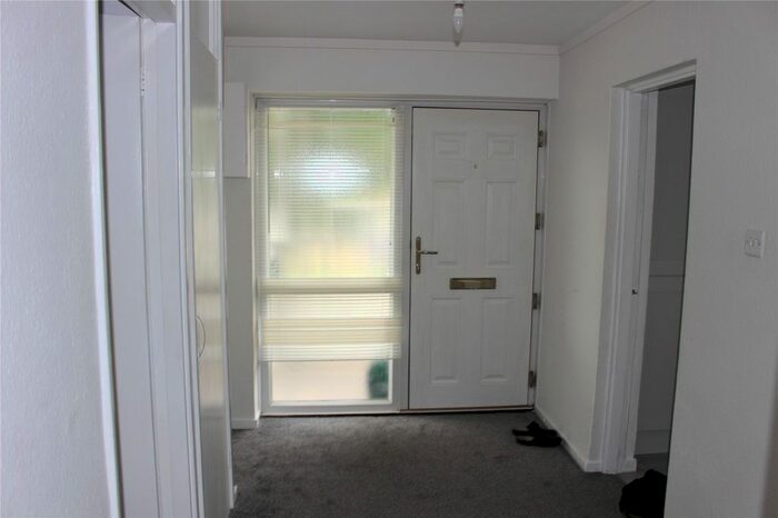2 Bedroom Flat To Rent In Sydney Road, London, N10