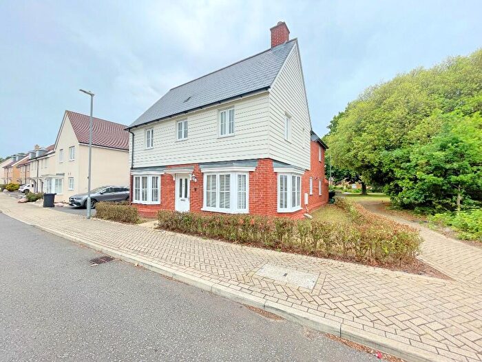 4 Bedroom Detached House For Sale In Foundation Way, Colchester, CO2