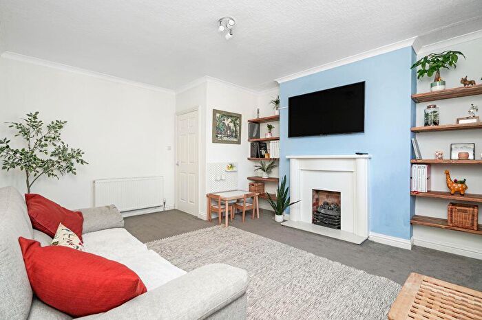 2 Bedroom Flat For Sale In Whin Park, Cockenzie, EH32