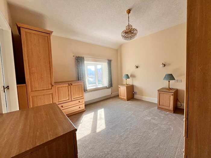 3 Bedroom Farm House To Rent In Shell Hill Farm, FY8