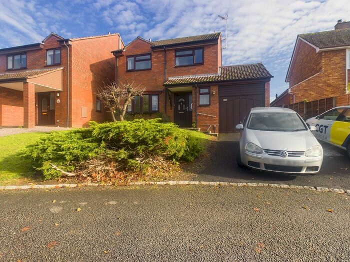 4 Bedroom Property To Rent In Stroud Road, Tuffley, Gloucester, GL4