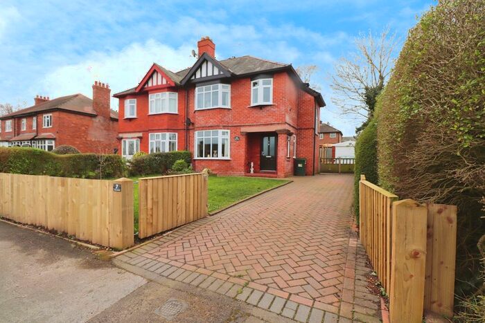 3 Bedroom Semi-Detached House For Sale In Hollowood Road, Oathills, Malpas, SY14