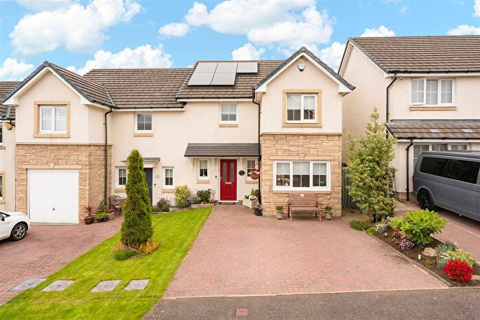 3 Bedroom Semi Detached House For Sale In East Cults Court, Heartlands, Whitburn, EH47