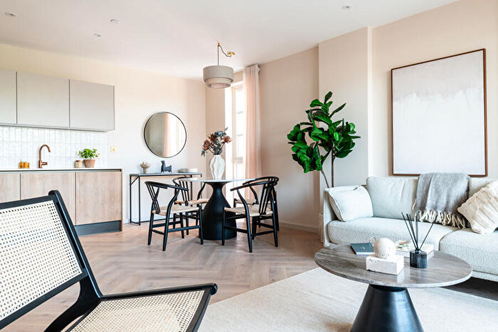 1 Bedroom Apartment For Sale In The Tipton, Kentish Town, NW5