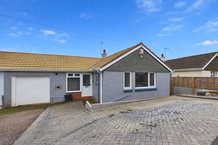 2 Bedroom Semi Detached Bungalow For Sale In Stella Road, Paignton, TQ3