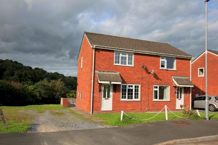 2 Bedroom Semi-Detached House To Rent In Llwyn Meredith, Carmarthen, SA31