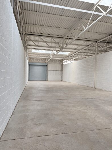 Warehouse To Rent In Milhome Avenue, Skelton Industrial Estate, Skelton-In-Cleveland, TS12